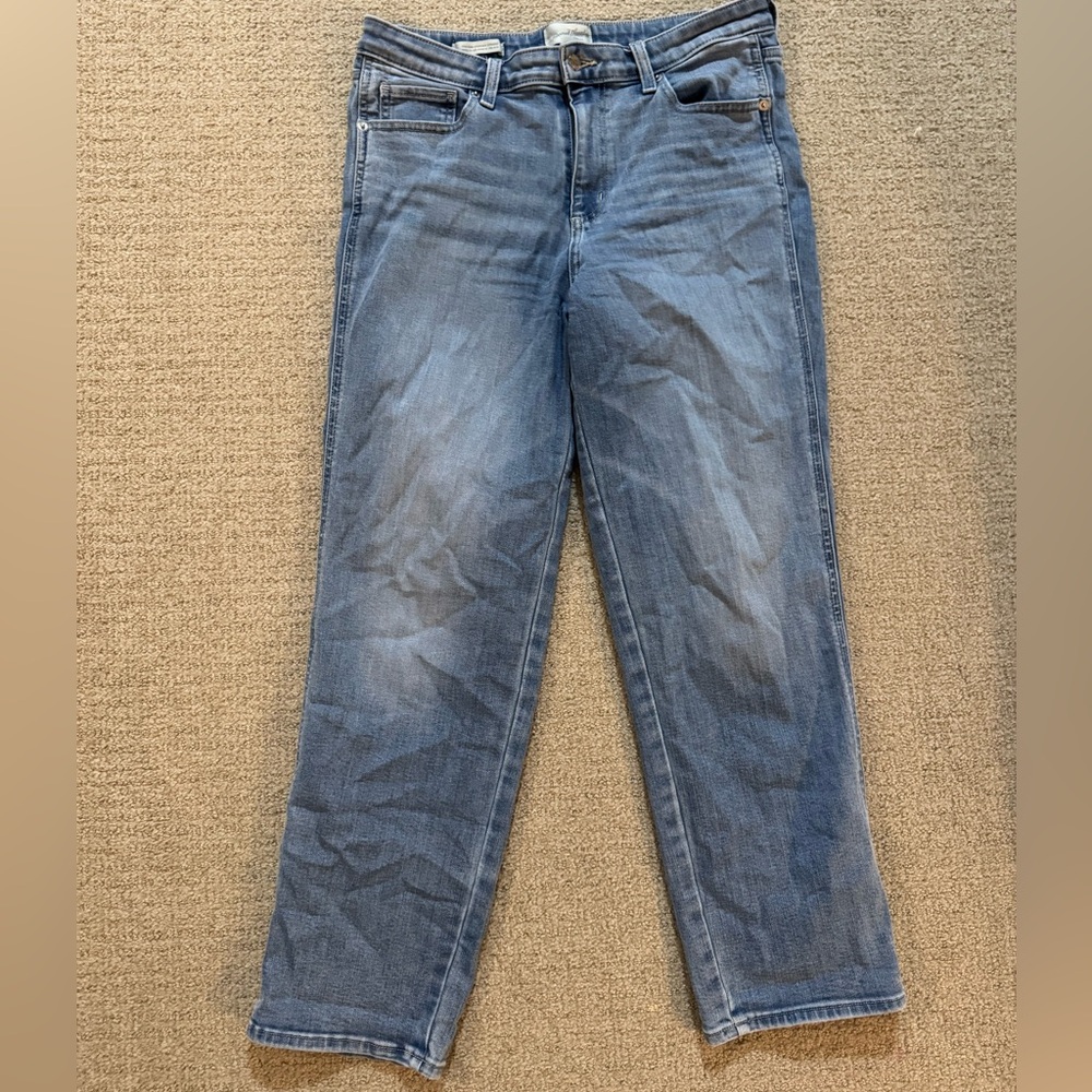Universal Thread Light Blue Straight Leg Jeans